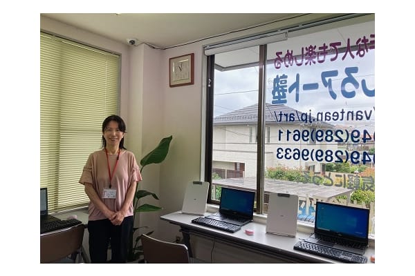 野村　由美子先生