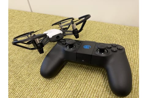 ドローンの操縦からプログラミングまで、初心者でも安心して学んでいただけます。