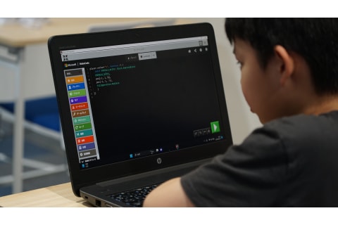 教材・カリキュラム