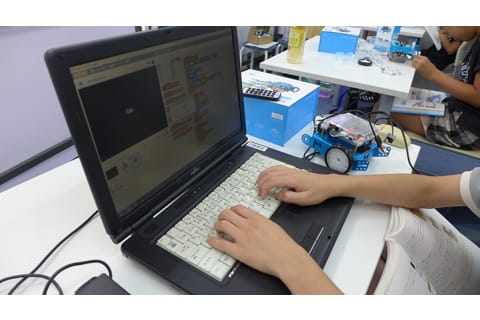 初心者でも安心のカリキュラム