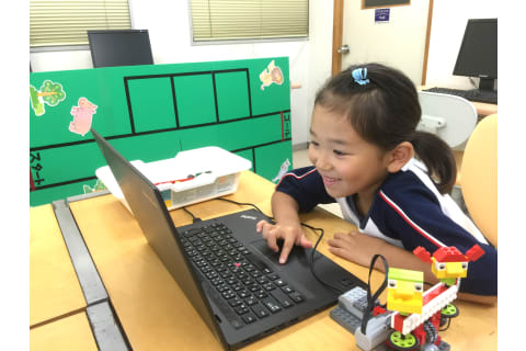 楽しくプログラミングに挑戦中！