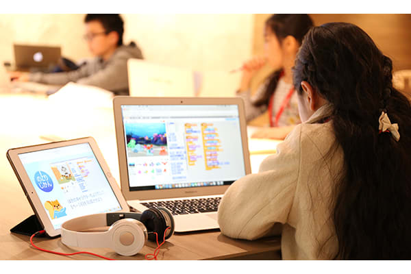 一人ひとりに個別最適化された学び