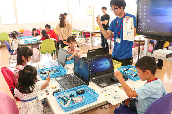 マインクラフトでプログラミング。