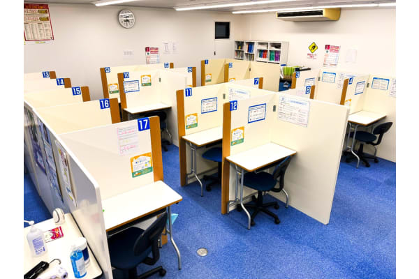 明光義塾は全国No.1の個別指導塾です。