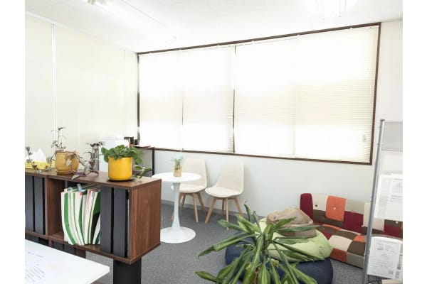 岡崎駅から車6分・駐車場完備！通いやすさも抜群のプログラミング教室