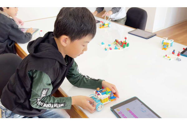 創造力と技術力を同時に伸ばすカリキュラム