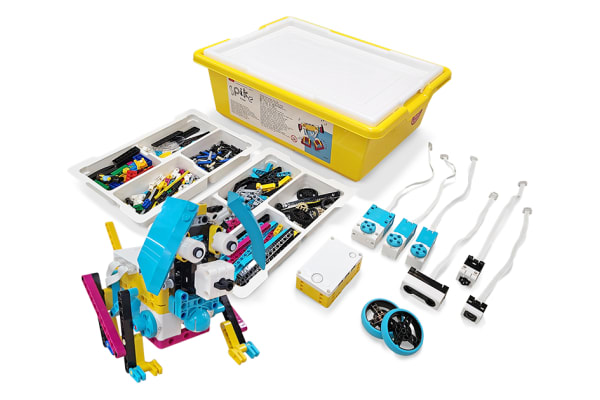 年長から始められ、ロボット教材の購入不要