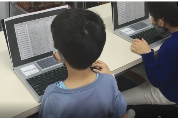 現役プロのエンジニアから直接学べる。