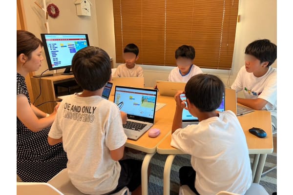 講師は小学生2児のママ！