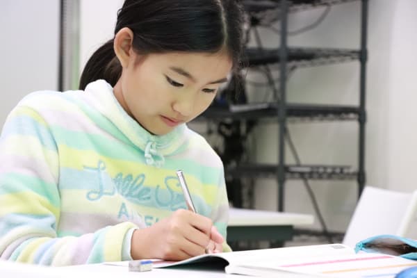 読解力と振り返り力が身につくプロクラ独自のテキスト