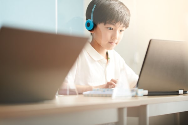 日本の未来を創るこどもたちに、世界基準のコンピューターサイエンス教育を。