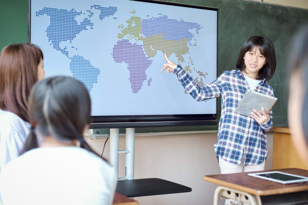 総合的にスキルを身に付けるカリキュラムと成長を感じる場の提供