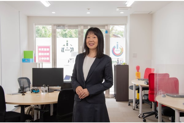 iTeen講師部門最優秀賞を受賞したプログラミングのプロ