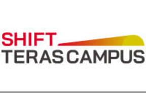 SHIFT TERAS CAMPUS（旧:DMM WEBCAMP ウェブキャンプ）のロゴ