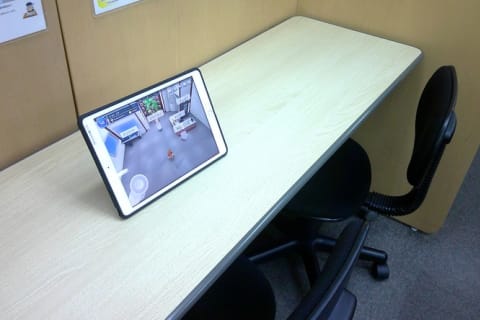 講師と一緒に学びます。優しい先生が教えてくれます！