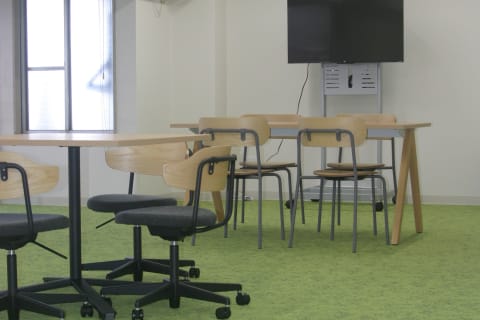 ひろぎん西条校内観