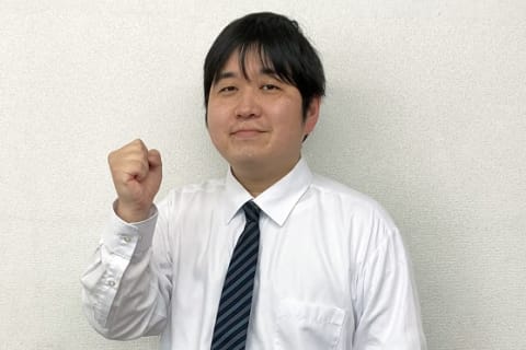 玉島長尾校の講師です