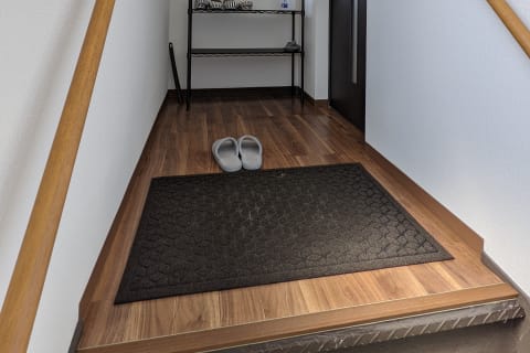 階段を上ってドアを開ければ教室です。