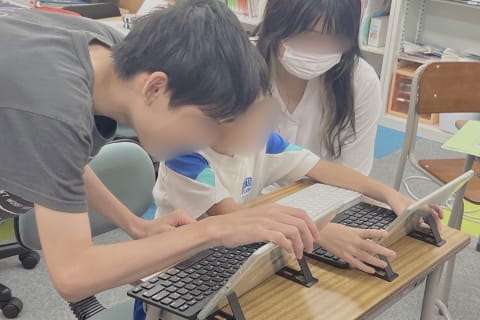 講師がしっかりサポートしますので、プログラミング未経験でもご安心ください！