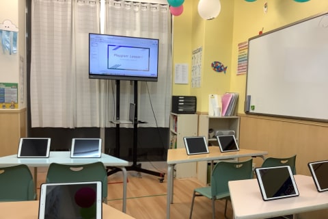 広々とした教室です。