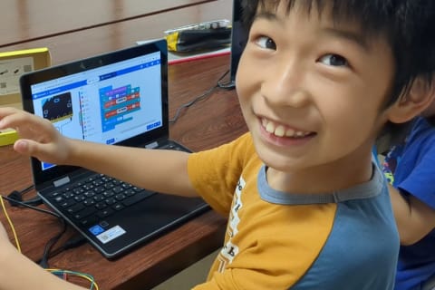 マイクロビットで貯金箱