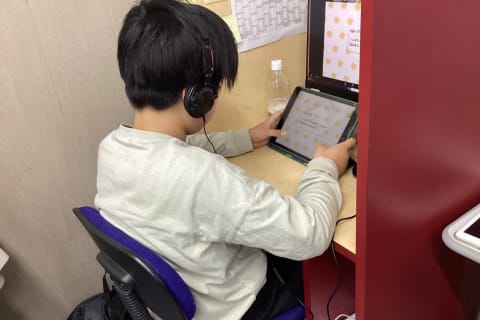 楽しくプログラミングを学べます！