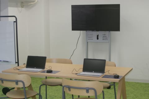 ひろぎん西条支店 内観