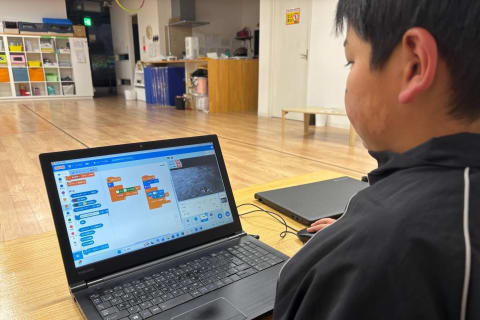 シューティングゲーム制作中！