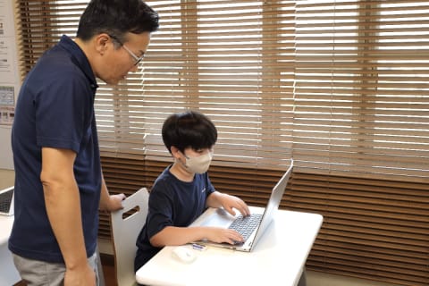 大人気のマインクラフトであなたも一緒にプログラミングを勉強してみませんか！