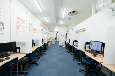 ご都合に合わせて毎月の受講時間と曜日が自由に選べます。