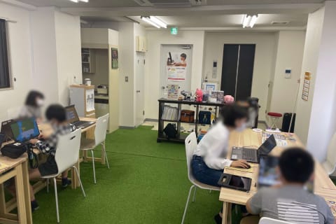 ひとりひとりに合った教材・カリキュラムを毎レッスン設定しています。