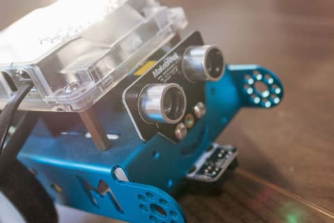 mBotなどいろんなアイテムも充実