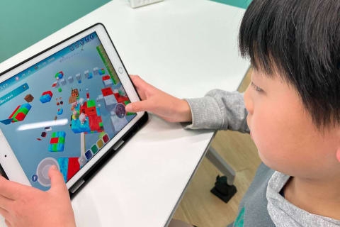 一人ひとりの進度に合わせて丁寧に指導していきます。お子さまの良いところをコーチが「褒め・承認」のコーチングによって伸ばすメソッドがあります。お子さまの成長を楽しみにしていてください。