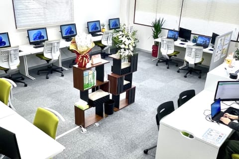 BFD3FCCD-D151-41AB-9BEA-131A13DCEBBB_1_105_c