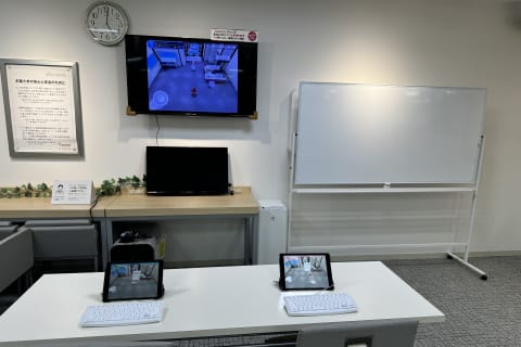 開放感のある教室です　待合スペースもあります