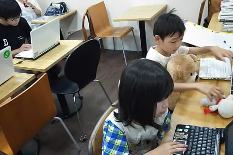 尼崎市内各所で開催しております
