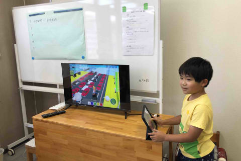 自信作をみんなの前で発表します。