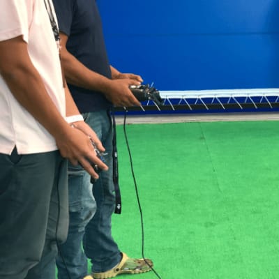 ドローン操縦風景