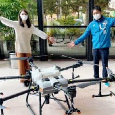 大きなドローン