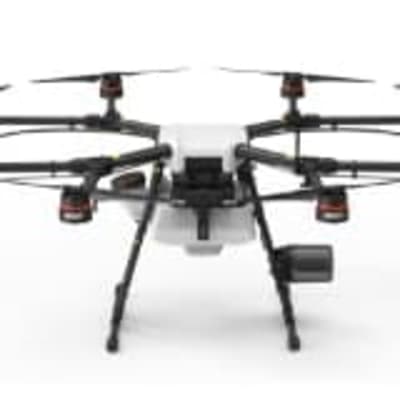 操縦可能なドローン2