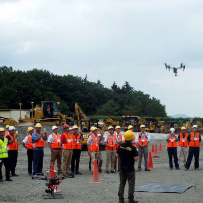 土木現場でのドローン操縦