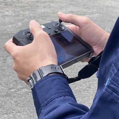 エアリアルドローンスクール 操縦機