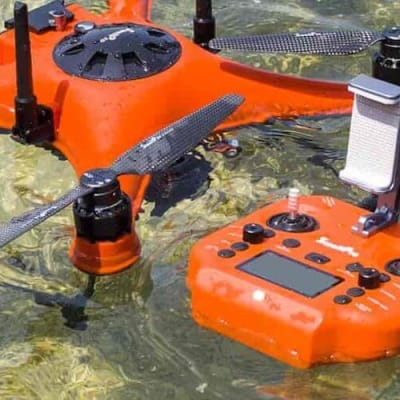 防水ドローン物件投下