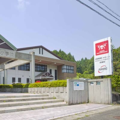 屋内練習場も完備しています