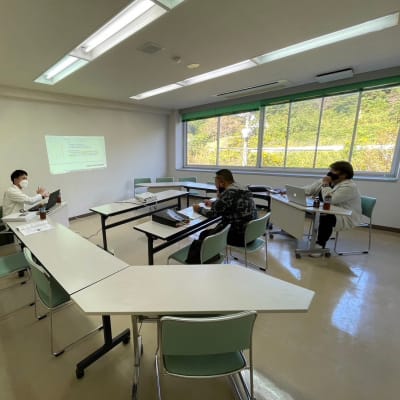 丁寧にレクチャーします