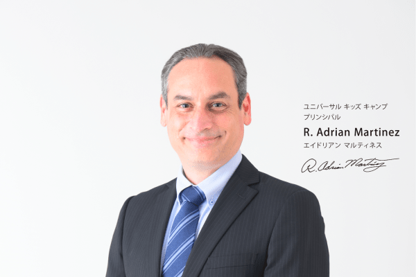 厳格な基準をクリアした多国籍の外国人講師および日本人バイリンガル講師がレッスンを担当します。