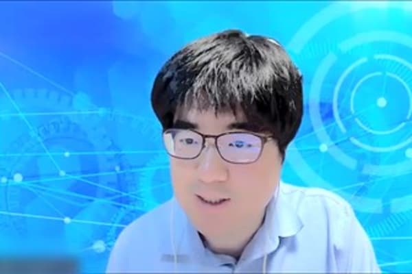 少人数クラスで、ひとりひとりとの関係性を大事に