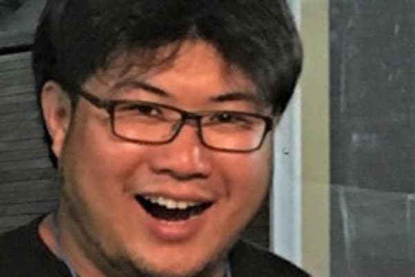 なかむら たくや