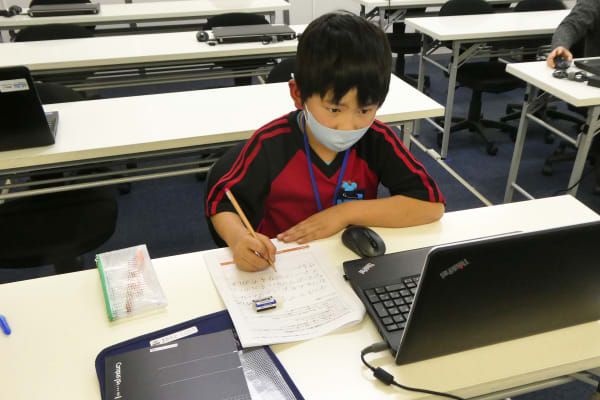 実務で通用するプログラミングまでサポート