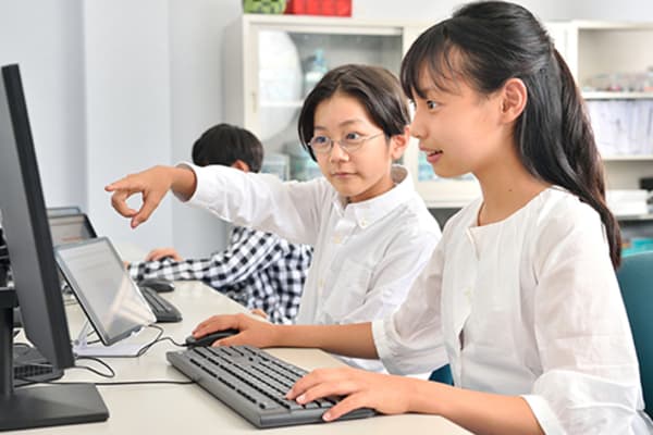 インプットだけでなく、アウトプットする力を養成